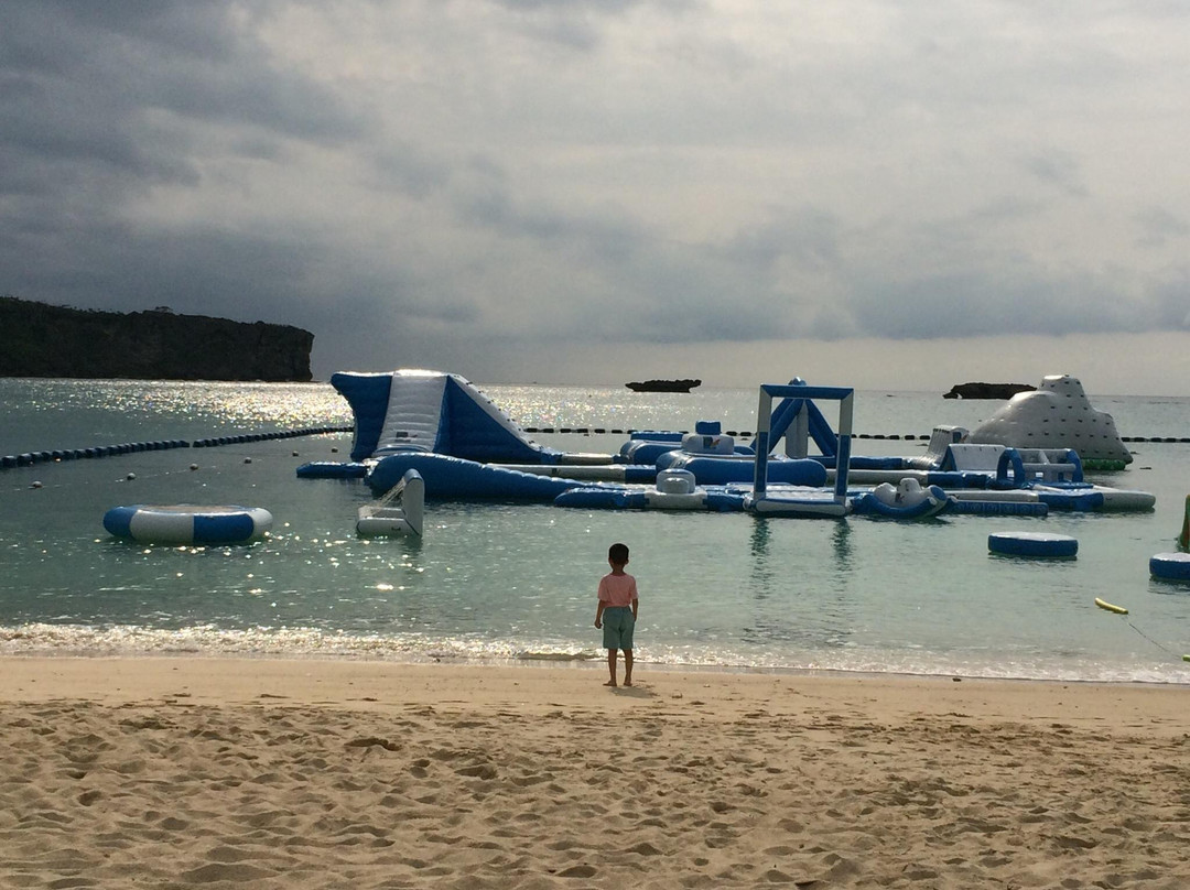 万座海滩-恩纳村必去景点