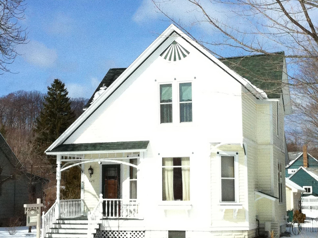 Windchime Inn
