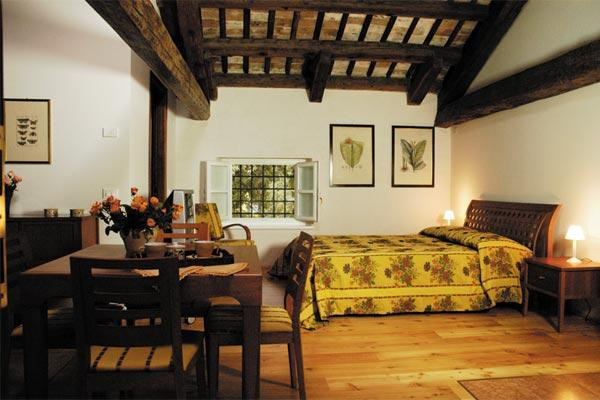 Residenza Villa Lovaria