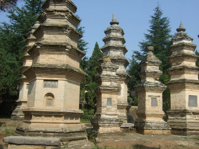 嵩山塔林-登封市必去景点
