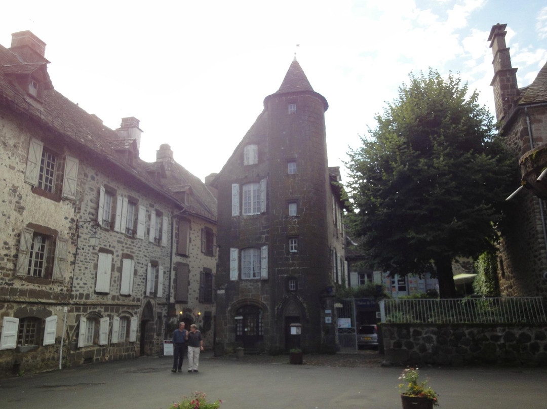 Office de Tourisme du Pays de Salers-Salers必去景点