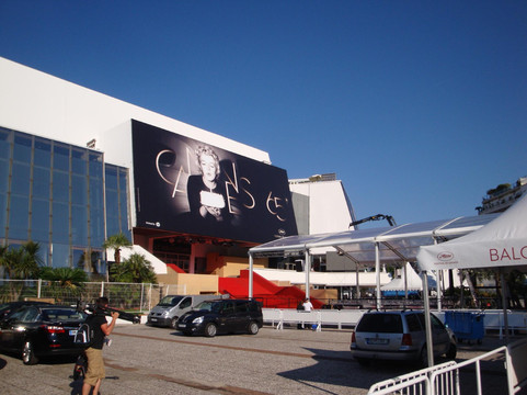 戛纳影节宫-戛纳必去景点