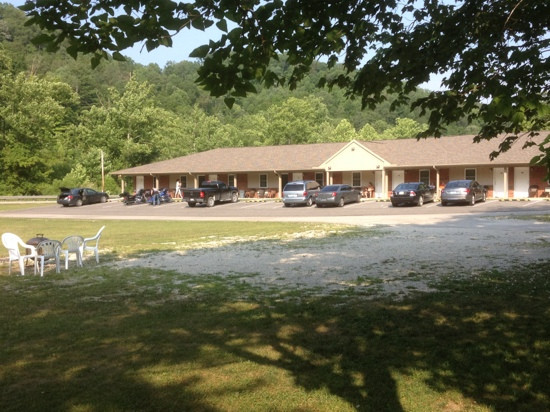 Li'l Abner Motel主图