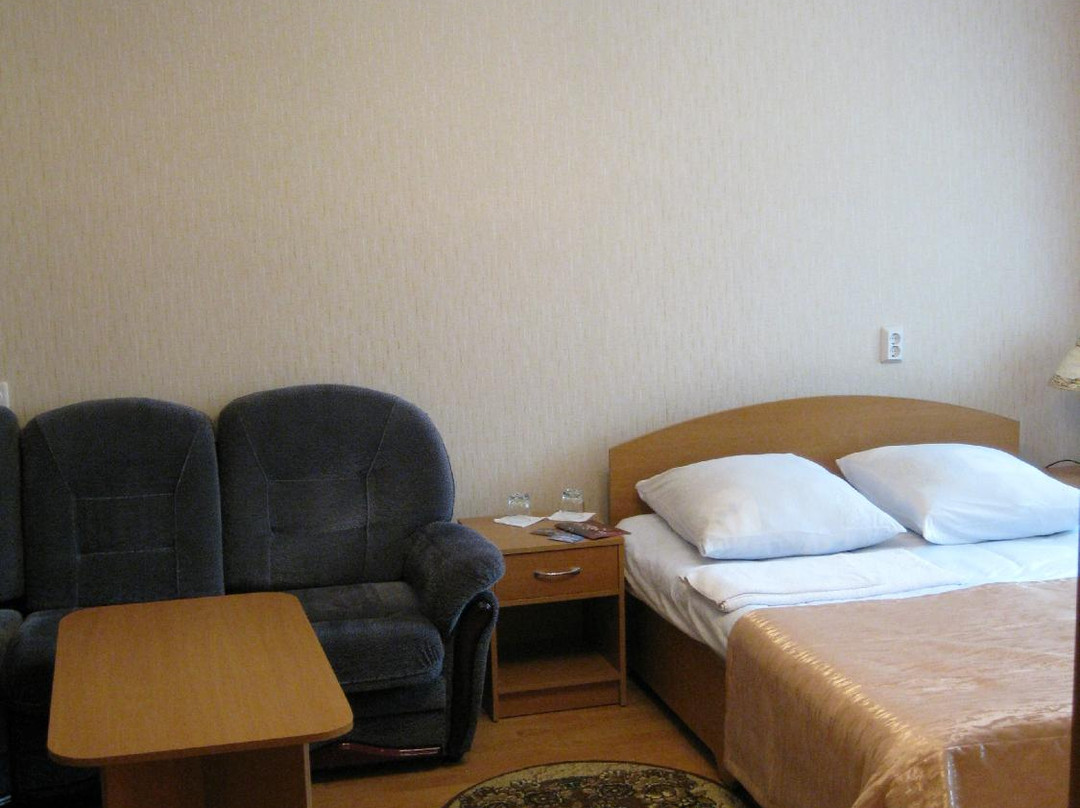 Lux Hotel主图