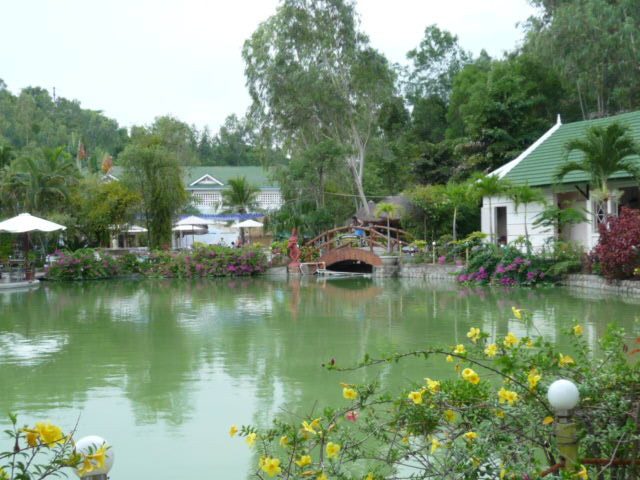 塔巴温泉中心-芽庄必去景点
