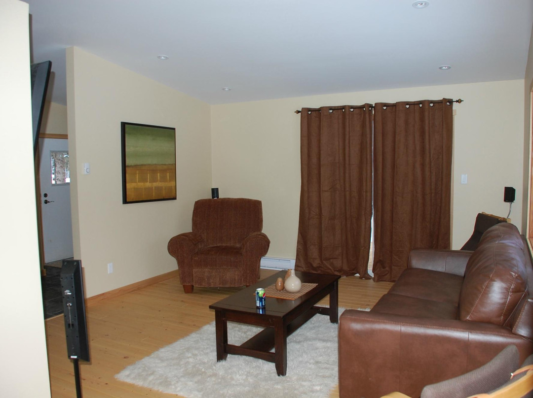 Stonesthrow Guesthouse主图