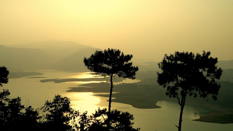 Umiam Lake景点图片