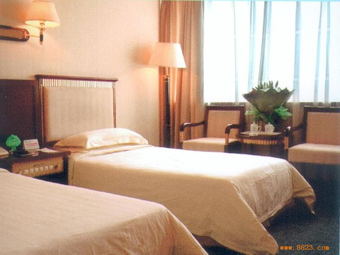 兰州西北宾馆(东方红广场兰州火车站店）主图