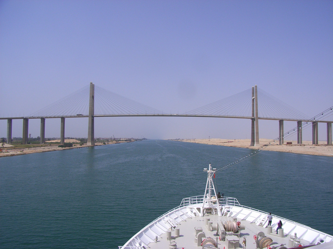 Suez Canal景点图片