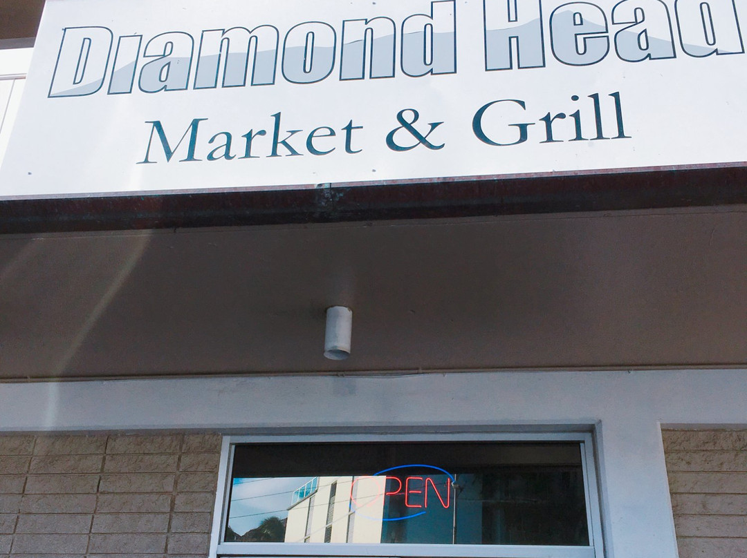 Diamond Head Market & Grill
