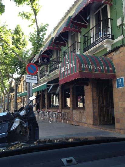 El Ancla Hostal