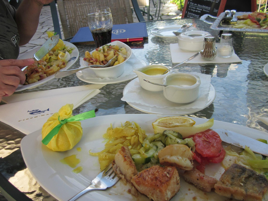 Diensdorf-Radlow餐馆和美食-Fischhaus Wendisch Rietz