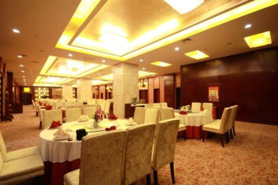 乌鲁木齐明园新时代大酒店（MM2购物中心自治区博物馆店）主图