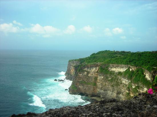 乌鲁瓦图庙-培卡图必去景点