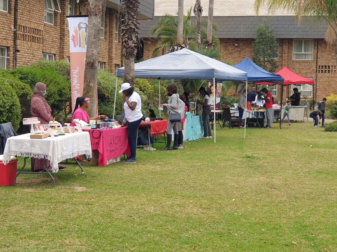 Cresta Lodge Gaborone主图