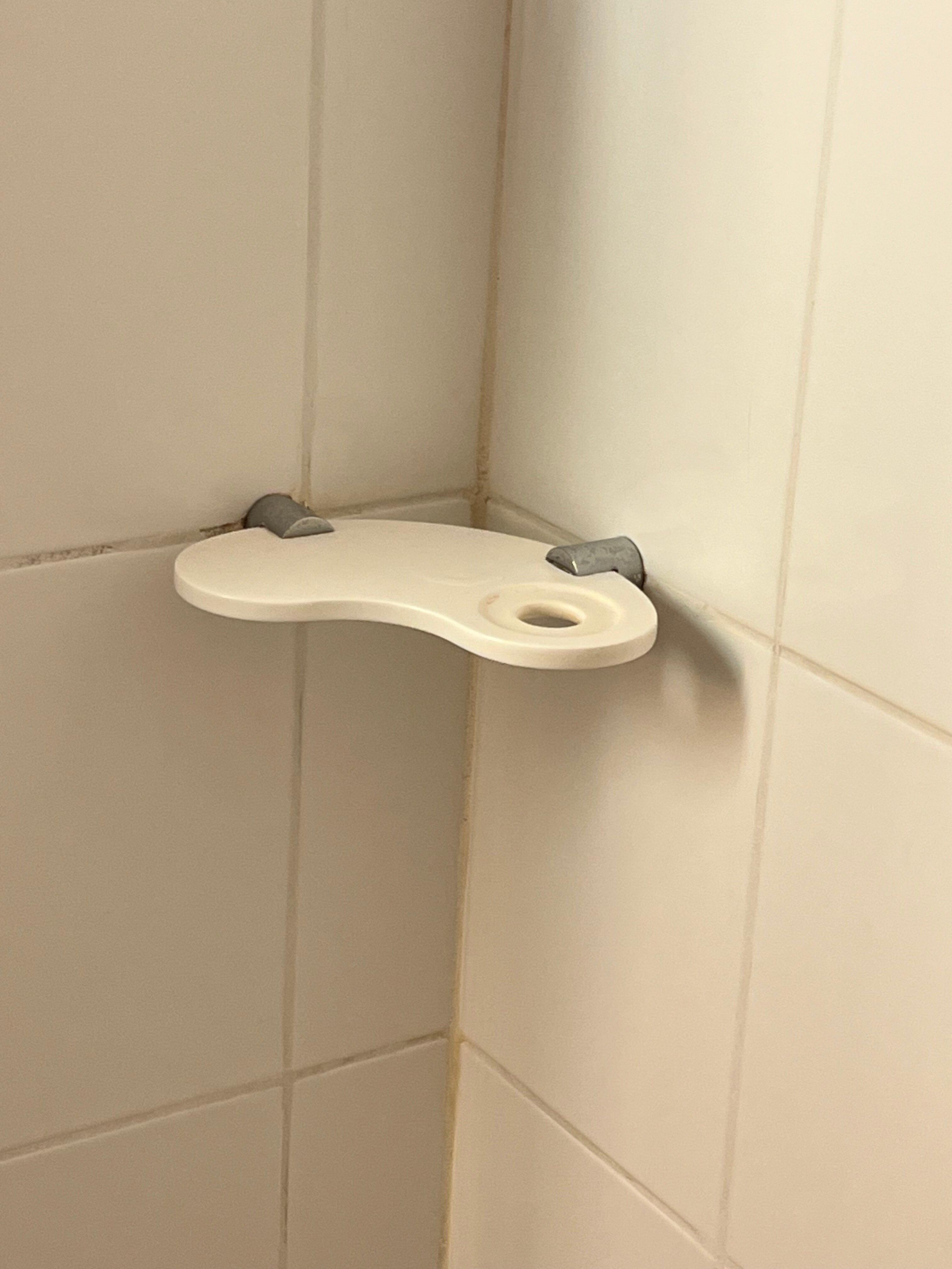 宜必思雷恩赛松酒店-浴室