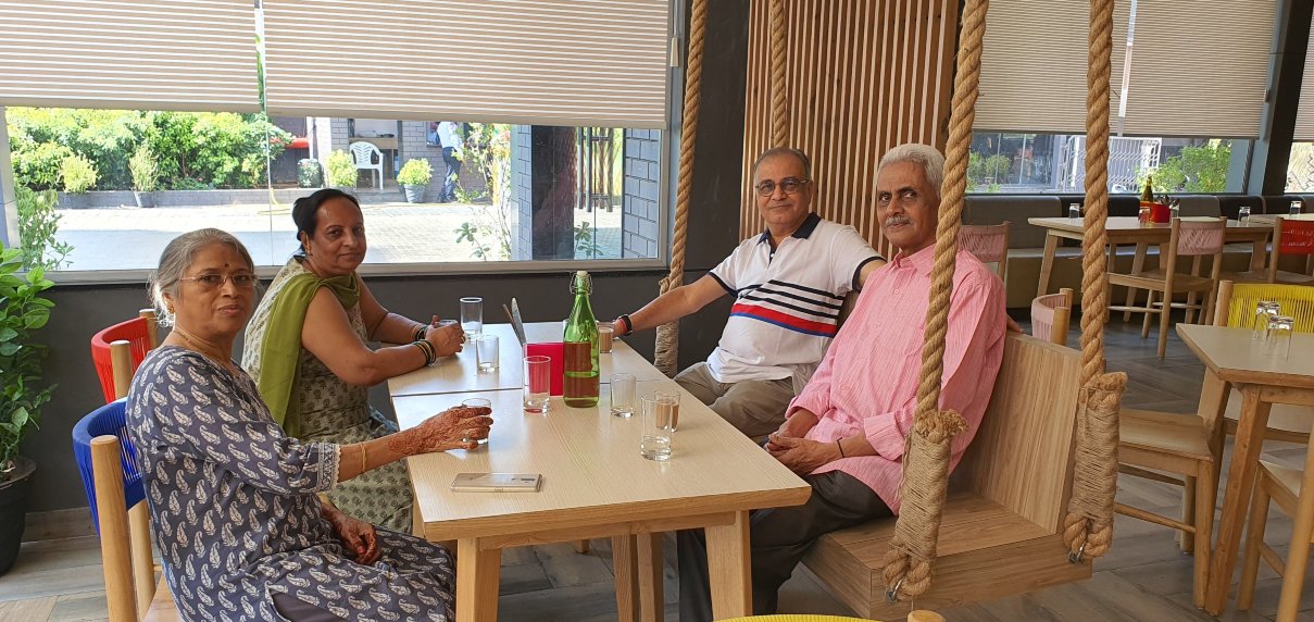 Ginger Bharuch-餐饮