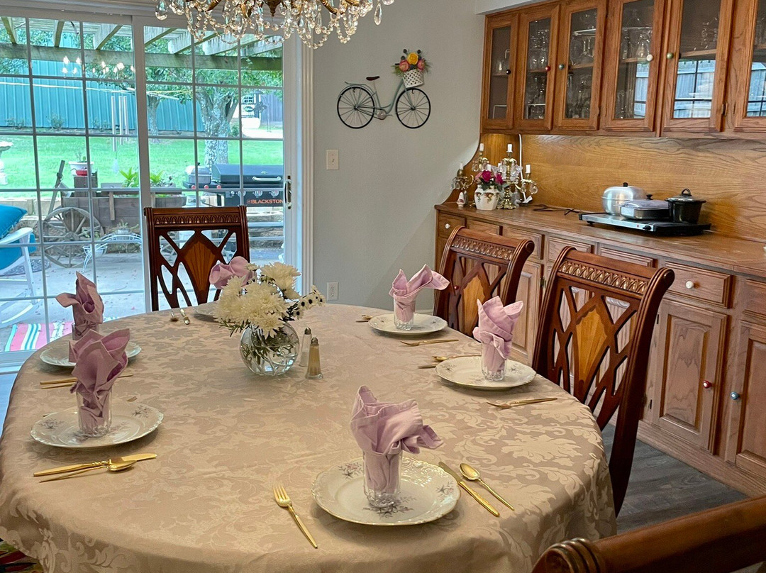 Azalea House B&B主图