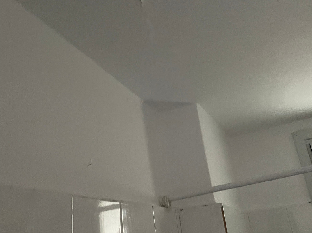 艾琳娜酒店主图