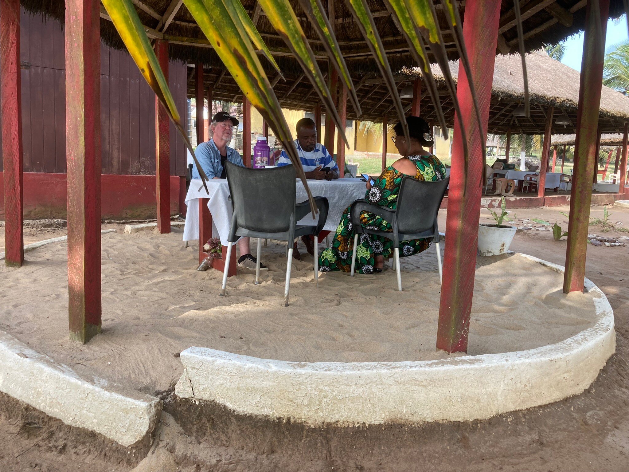 Brenu Beach Lodge-官方