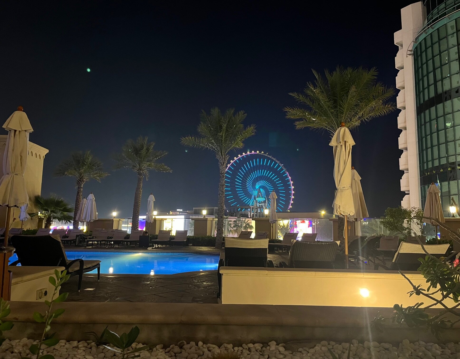 Hilton Dubai The Walk-泳池