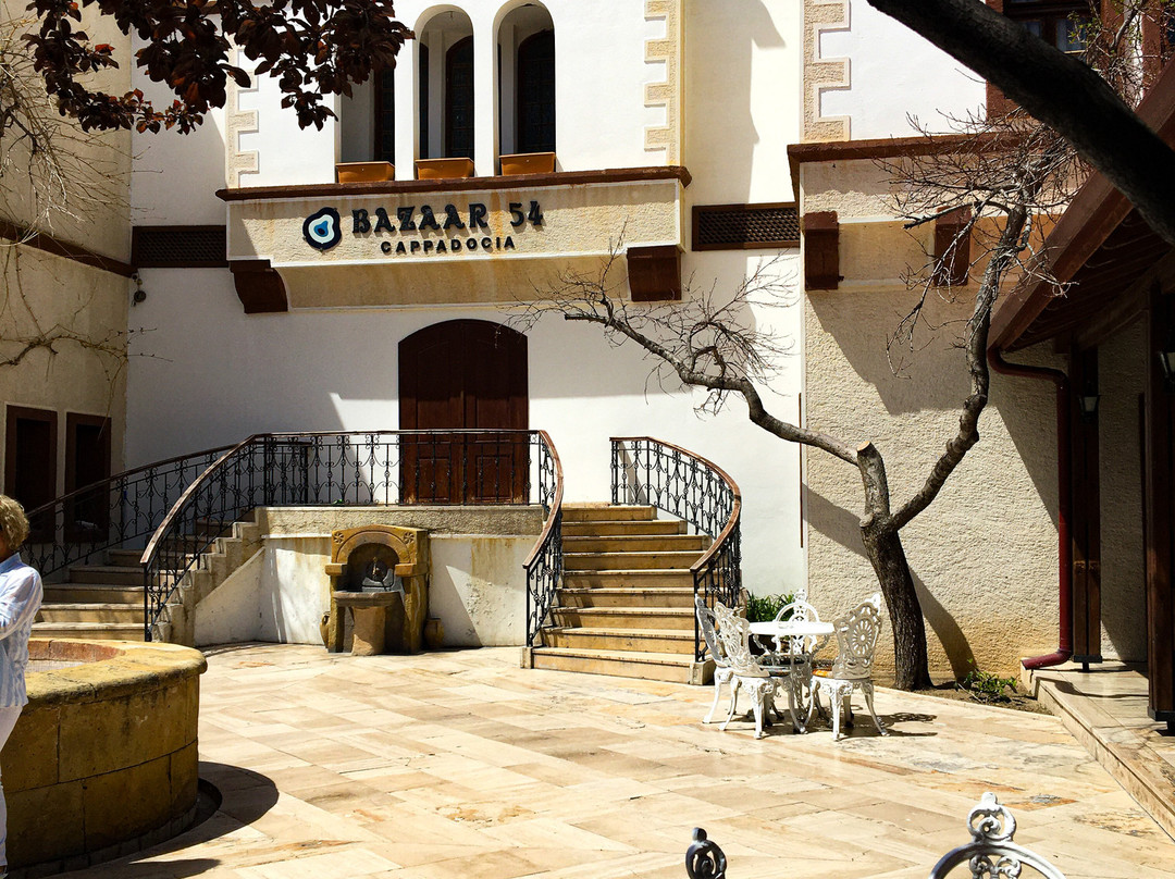 Bazaar 54-阿瓦诺斯必去景点