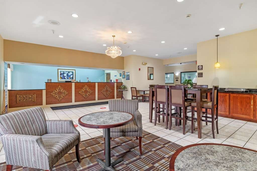 明湖广场贝斯特韦斯特酒店主图