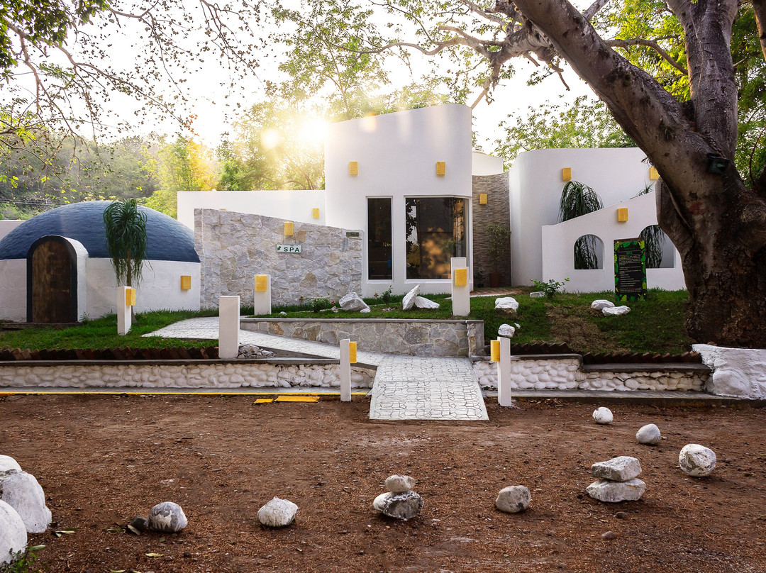 Puente Nacional Hotel & Spa主图