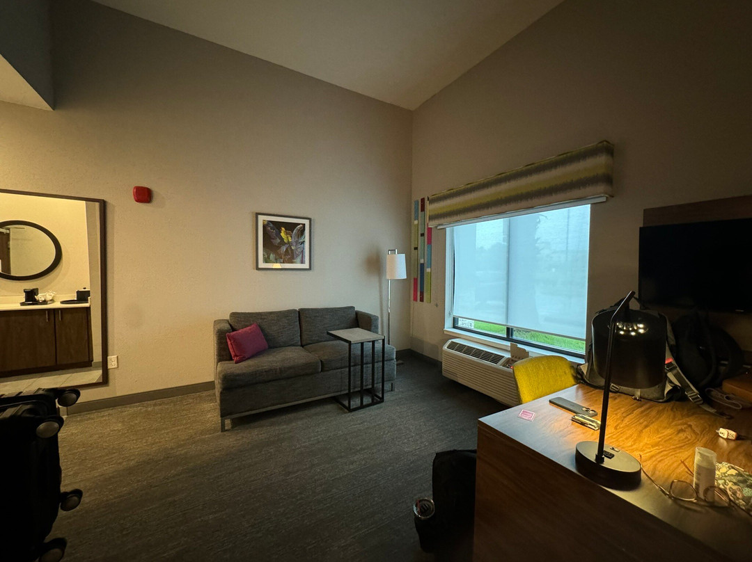 Hampton Inn & Suites By Hilton Middleburg主图