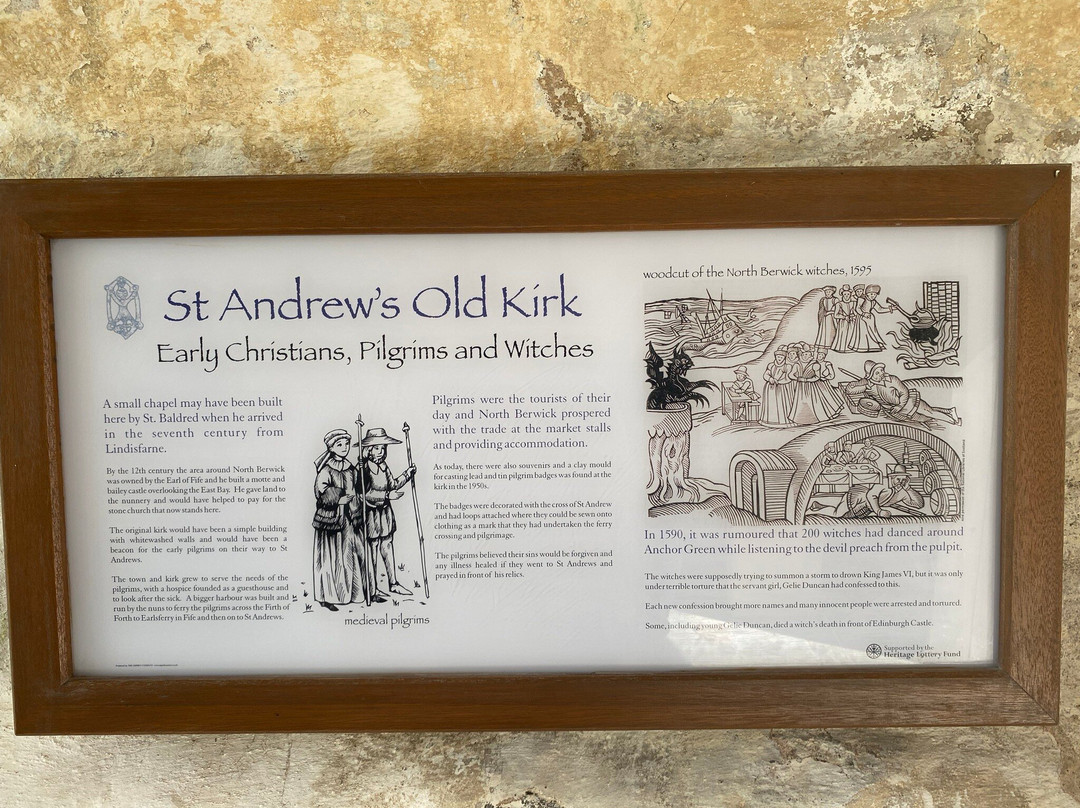 St Andrew's Auld Kirk-北柏威克必去景点