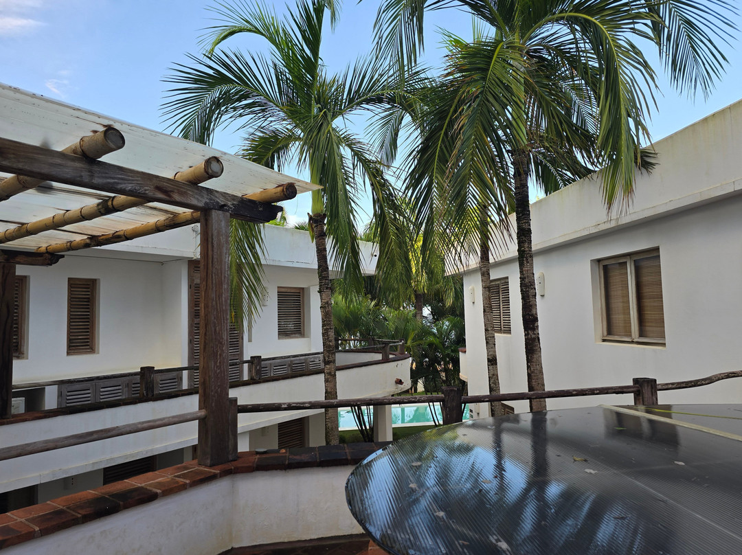 Ocean Properties Aparthotel & Villas主图