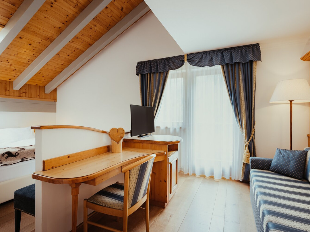 Hotel Alpenrose主图