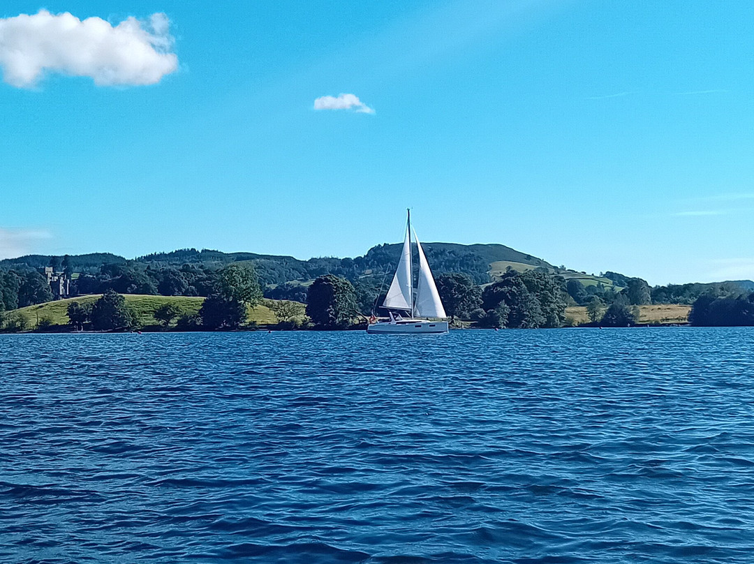 Windermere Boat Hire景点图片