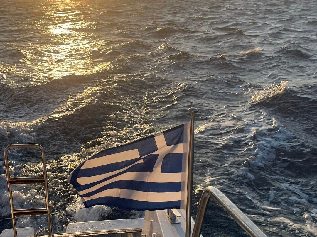 Aval All Suite Hotel