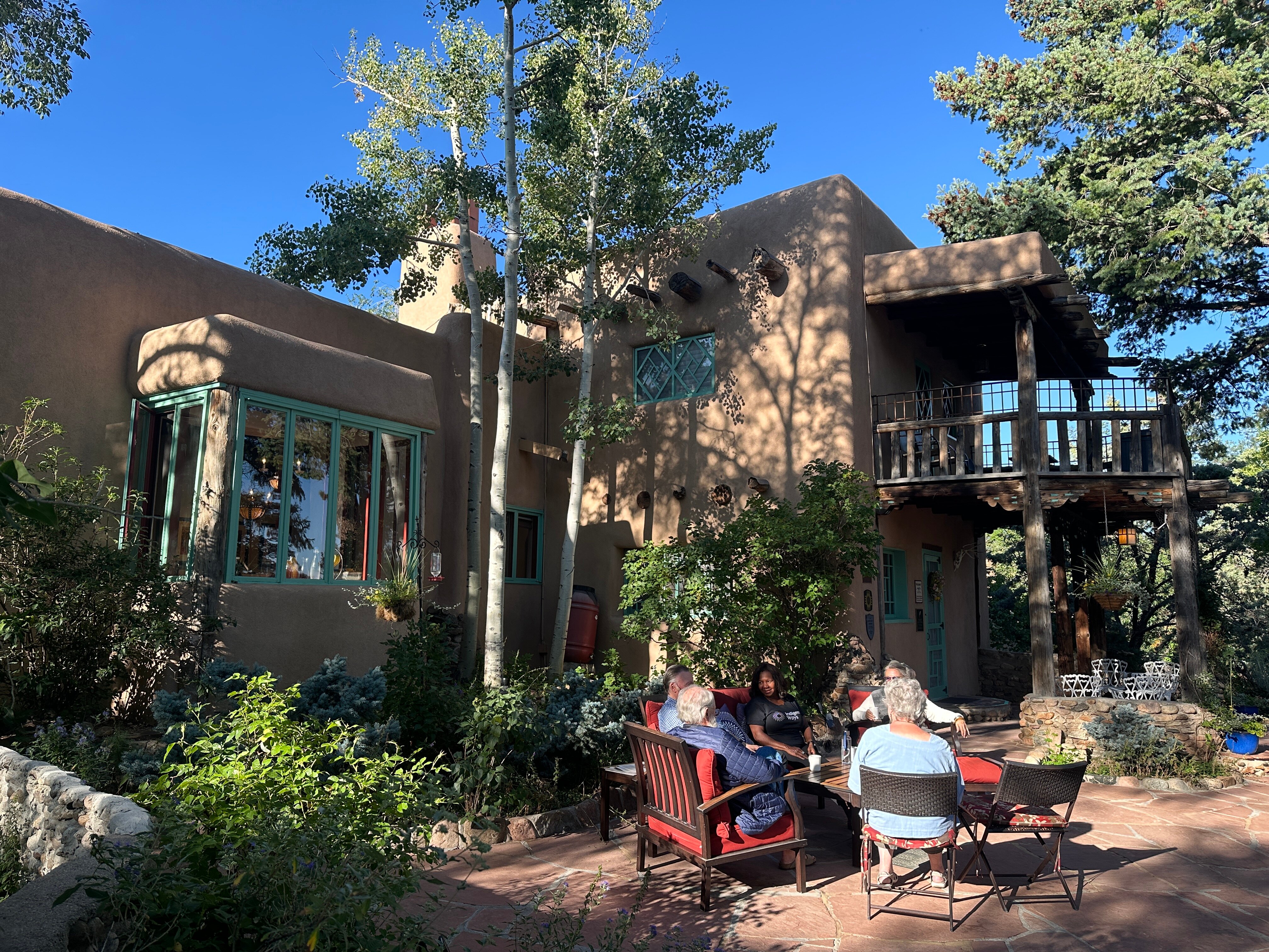 Inn of the Turquoise Bear-浴室