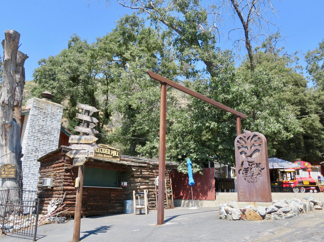 Oak Tree Mountain-Oak Glen必去景点