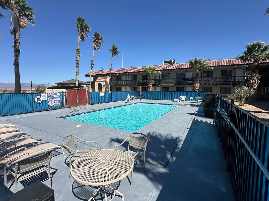 Days Inn & Suites by Wyndham Needles主图