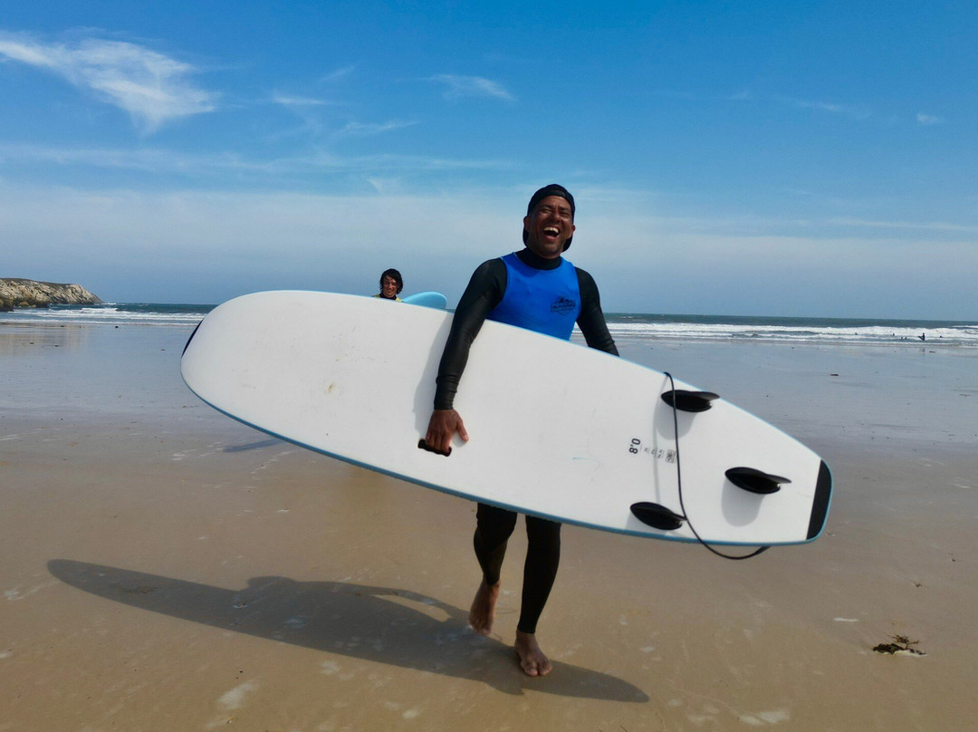 Peniche Surf Camp景点图片