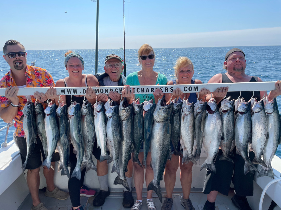 Diamond Ghost Charters-Winthrop Harbor必去景点