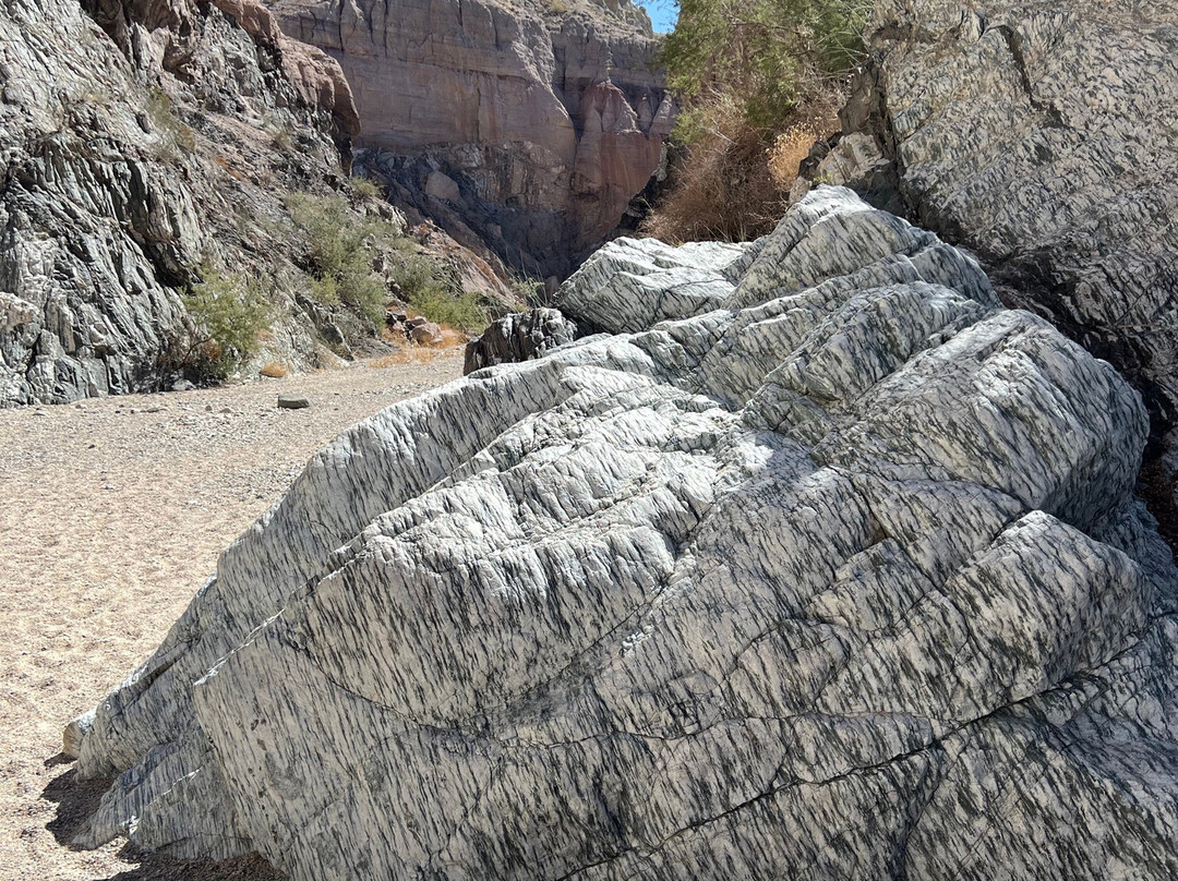Painted Canyon-棕榈泉市必去景点