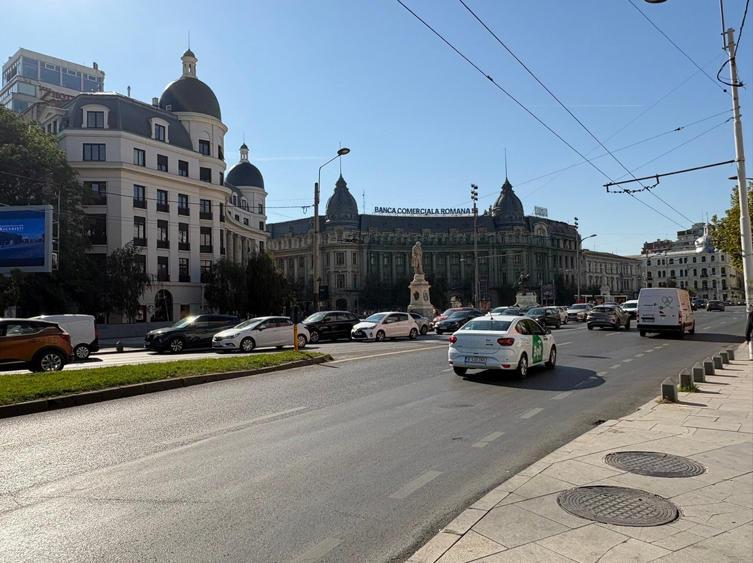 University's Square-布加勒斯特必去景点