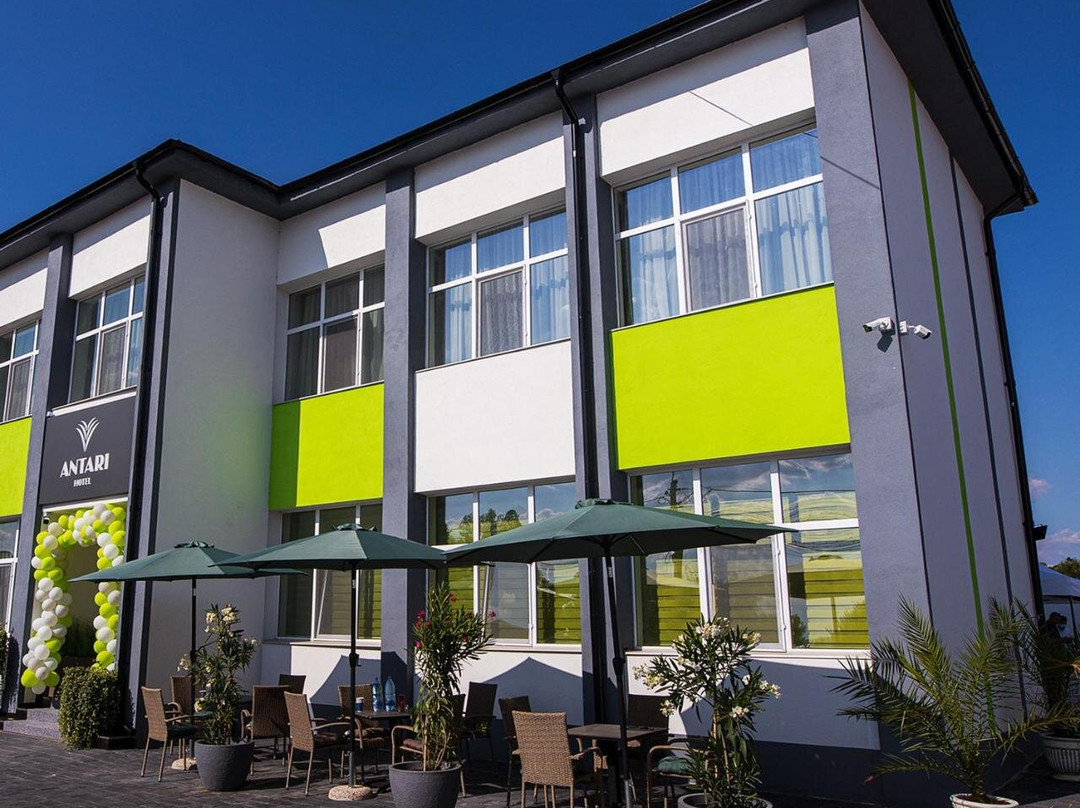 Antari Hotel