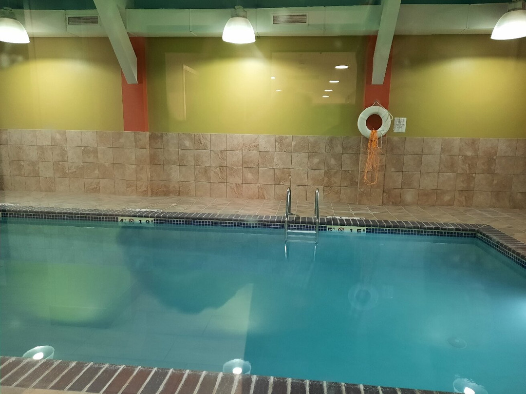 科尔尼希尔顿恒庭酒店主图