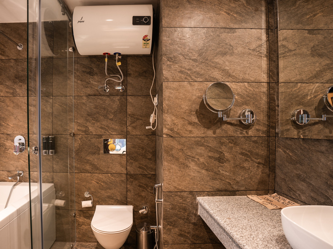 Alt Life Luxe Himalayan Dharamkot- Mcleodganj