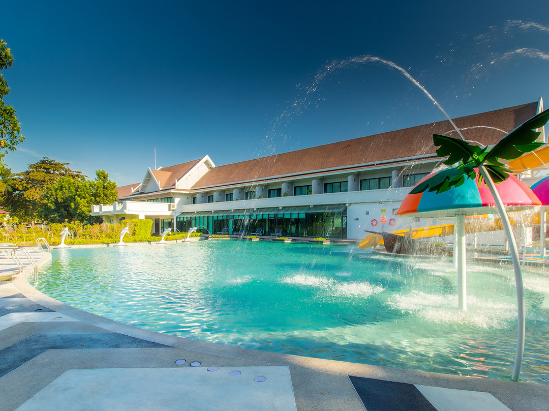 Bangsaen Heritage Hotel主图