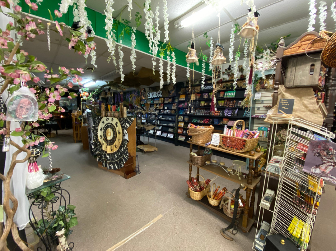 Mels Candles-罗拉必去景点