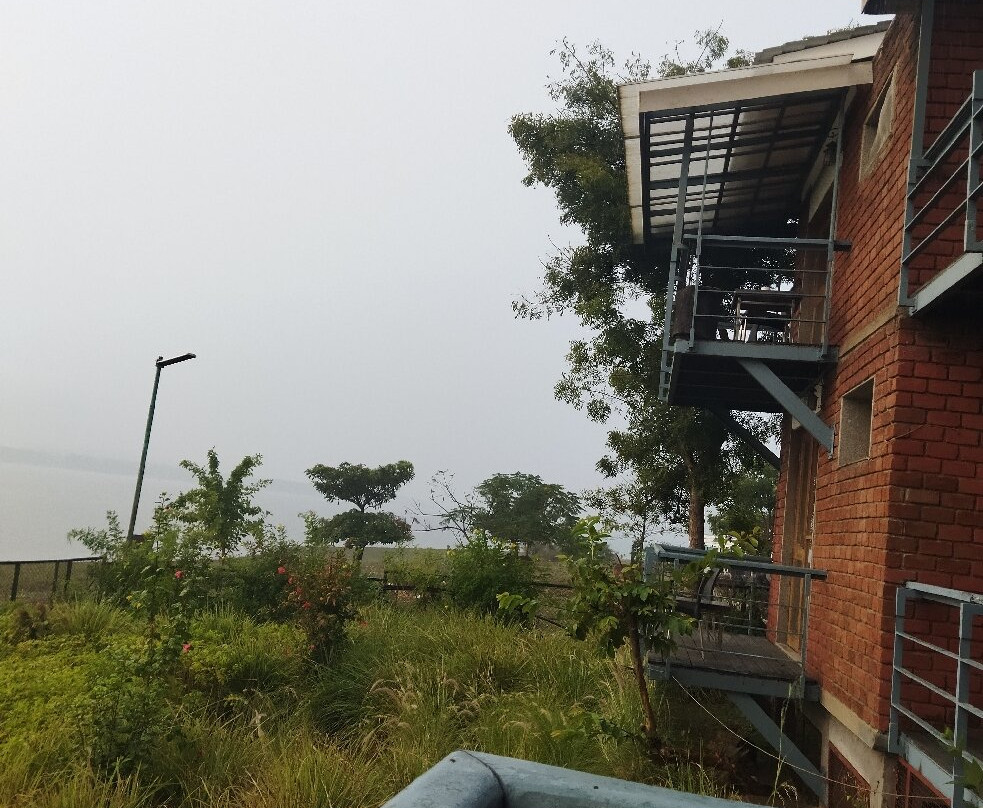 MPT Bison Resort, Madhai主图