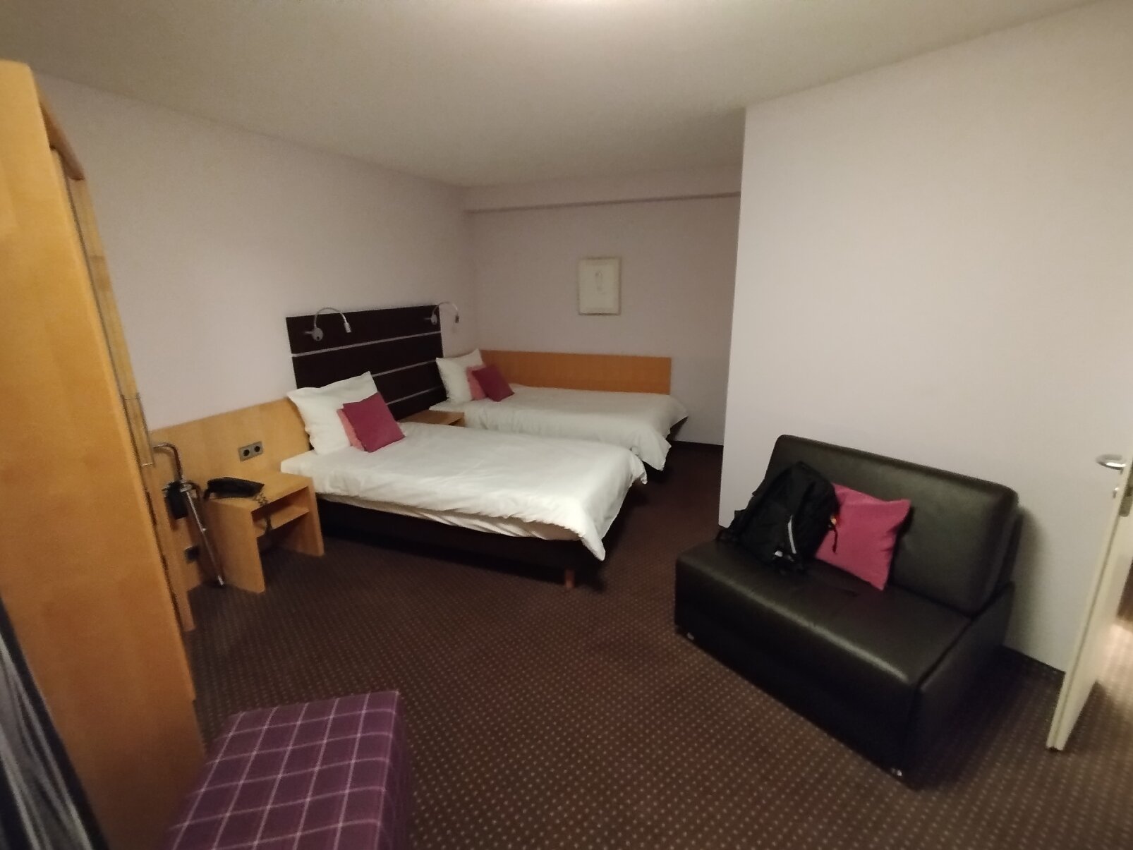Hotel UHU-官方