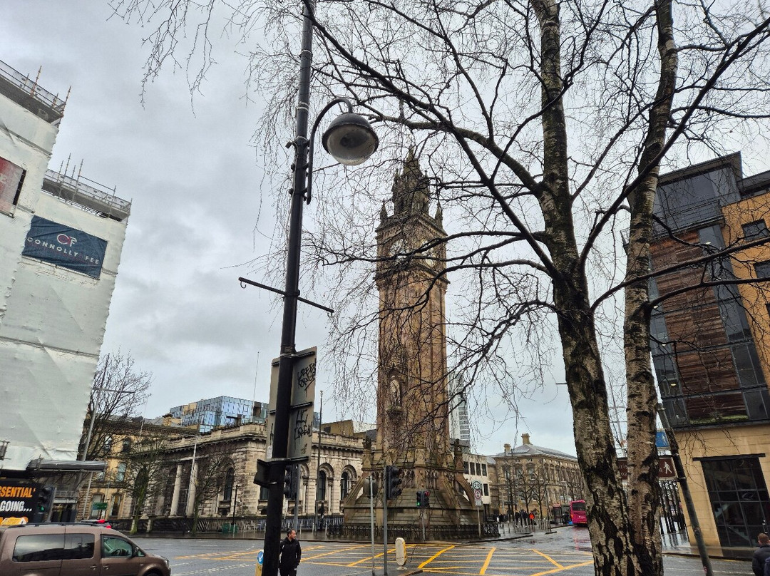 Queens Square-贝尔法斯特必去景点