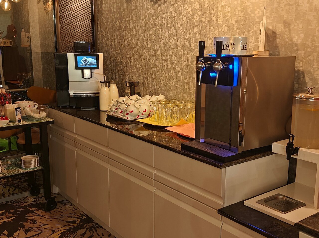 ART Hotel主图